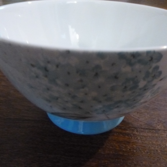 PORTOBELLO BONE CHINA PEDESTAL BOWL - Picture 8 of 13